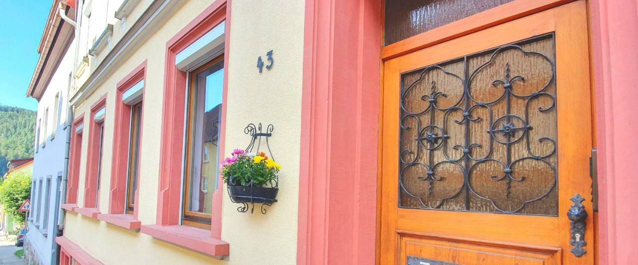 H-apartment 1 *